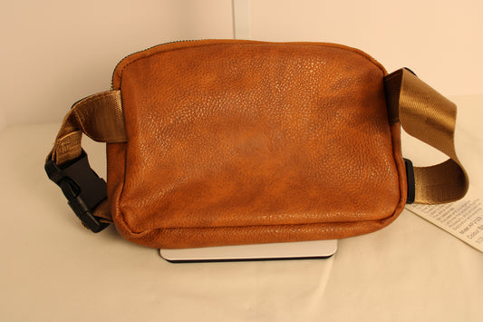 New Lululemon Belt Bag